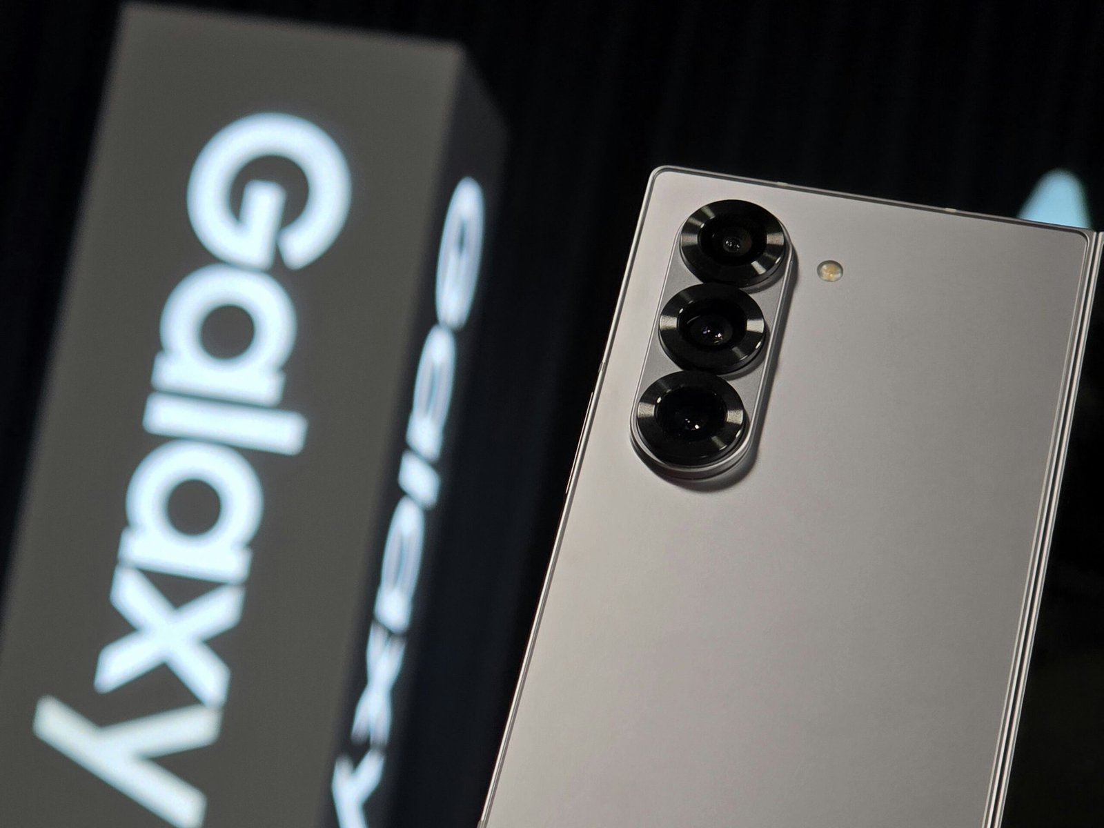 evgeny-opanasenko-ROdb84TqyQs-unsplash